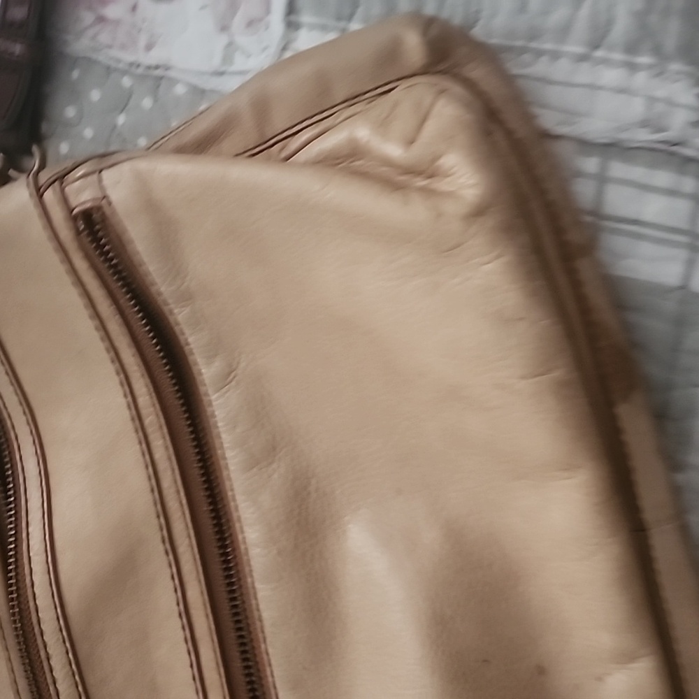 Fossil bag - Picture 2 of 3